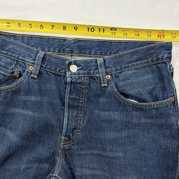 Levis 501 Button Fly Women Y2K Straight Leg Denim Blue Jeans Size W31 L32 - Picture 10 of 14